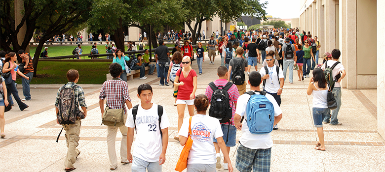 As UTSA Roadrunners fall short, they're still closing a gap